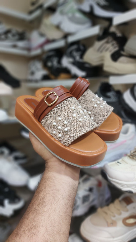 صندل تابستانه مرواریدی لژدار سایز 37 تا 40